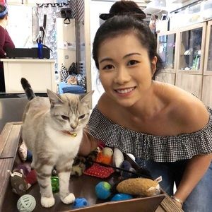 Meet your Posher, Annie